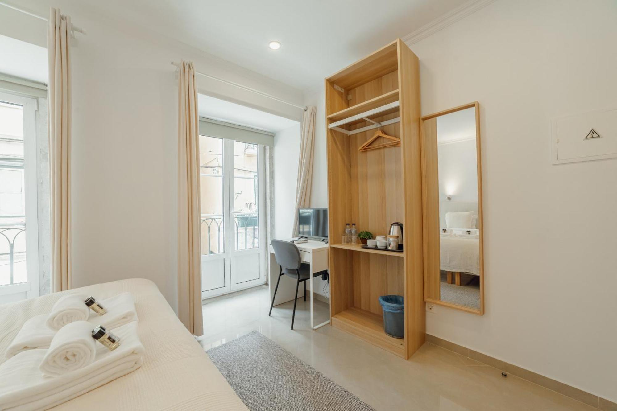 Guest house Downtown By Hosty